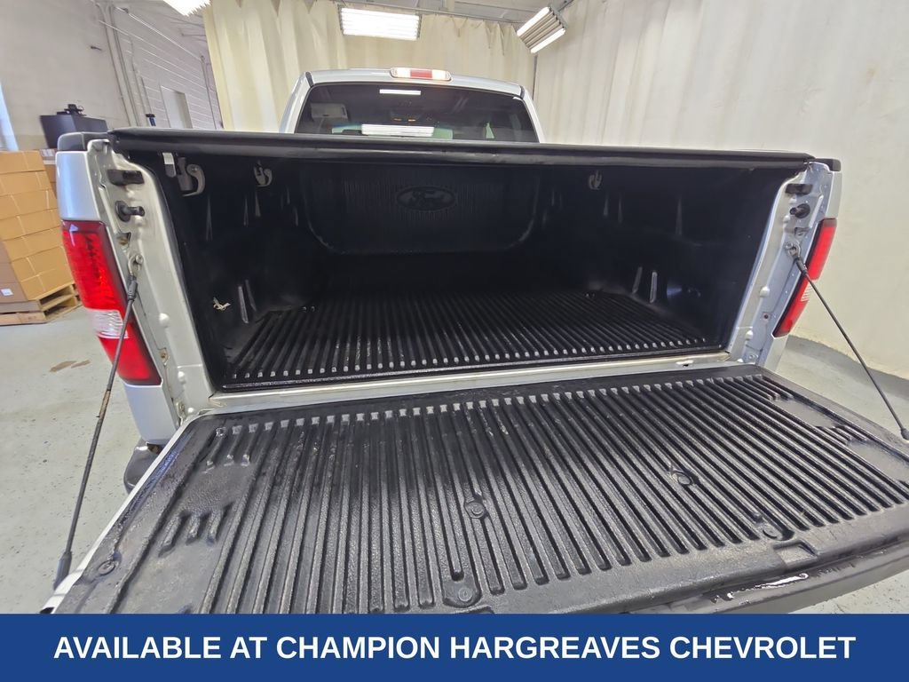 Used 2008 Silver Ford XLT image 34