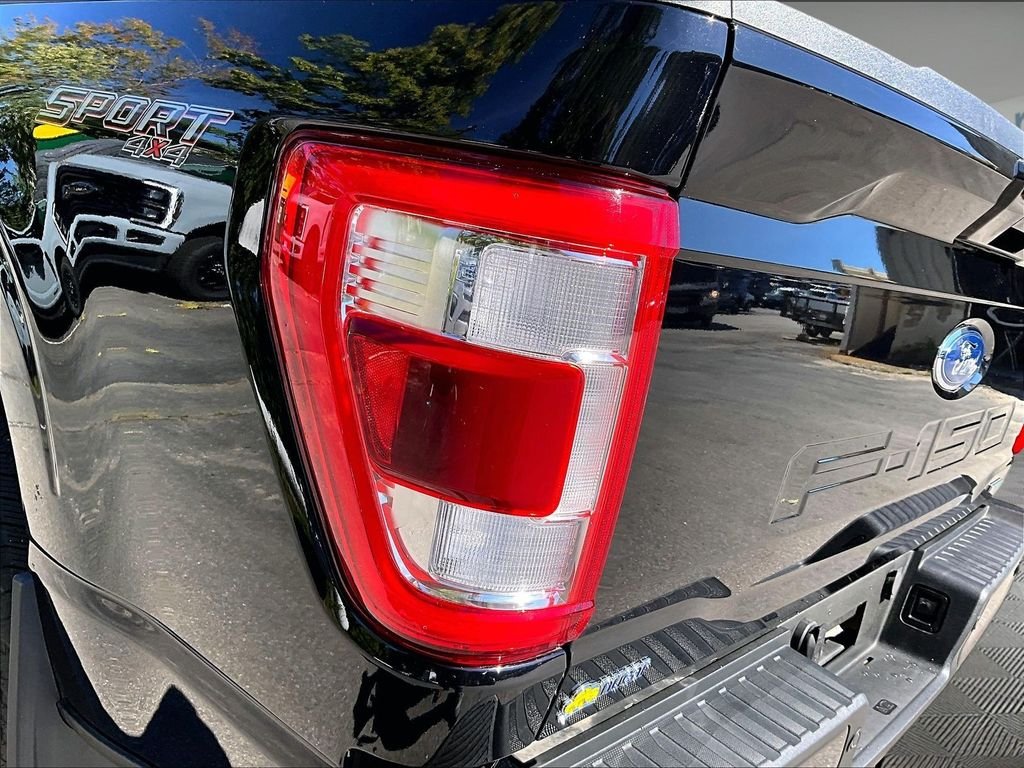 Used 2023 Black Ford Lariat image 35
