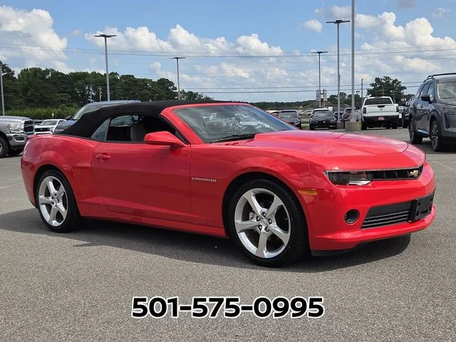 Used 2015 Red Chevrolet 2LT image 4