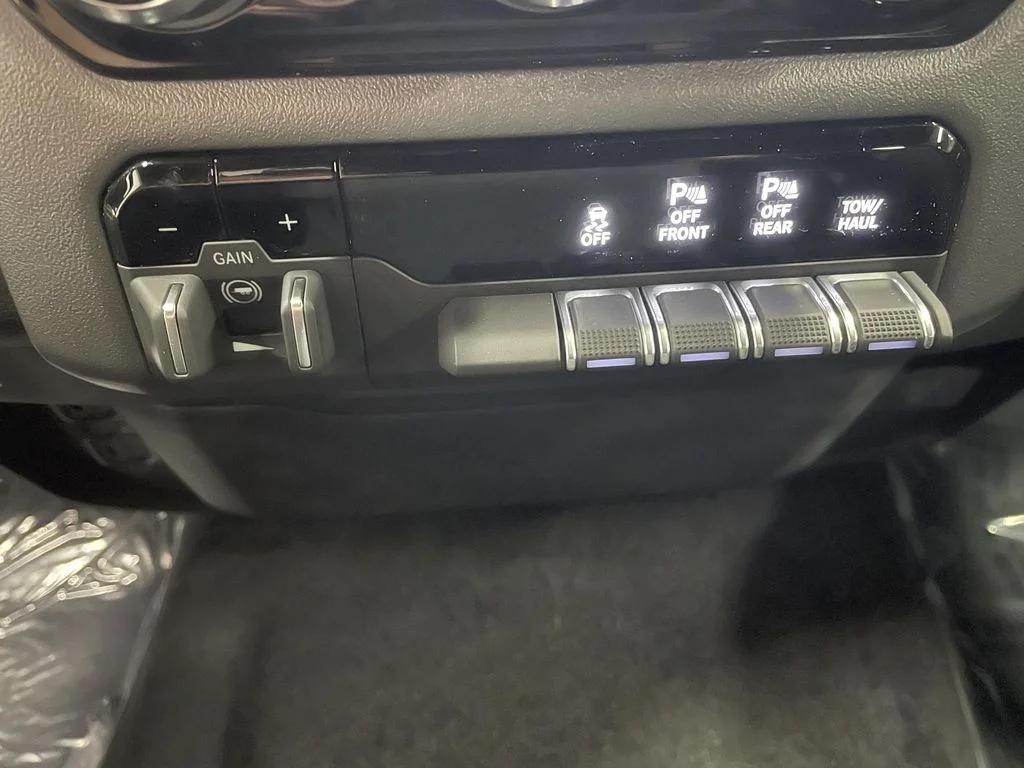 2025 RAM Ram 1500 Pickup Big Horn/Lone Star - Photo 15