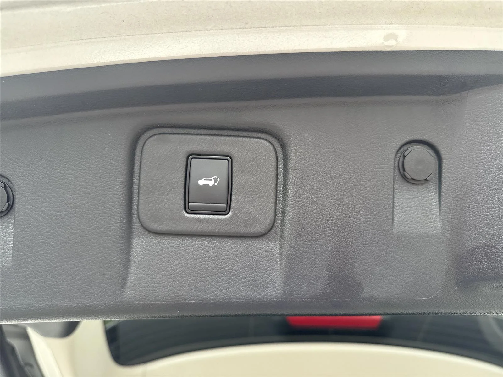 Used 2024 Pearl White Tricoat Nissan Platinum image 34