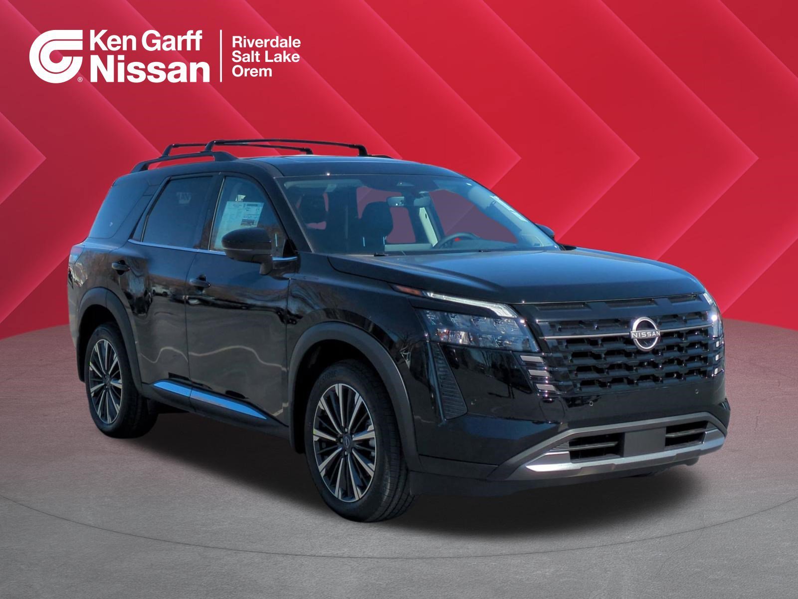 2026 Nissan Pathfinder Platinum 4WD's photo