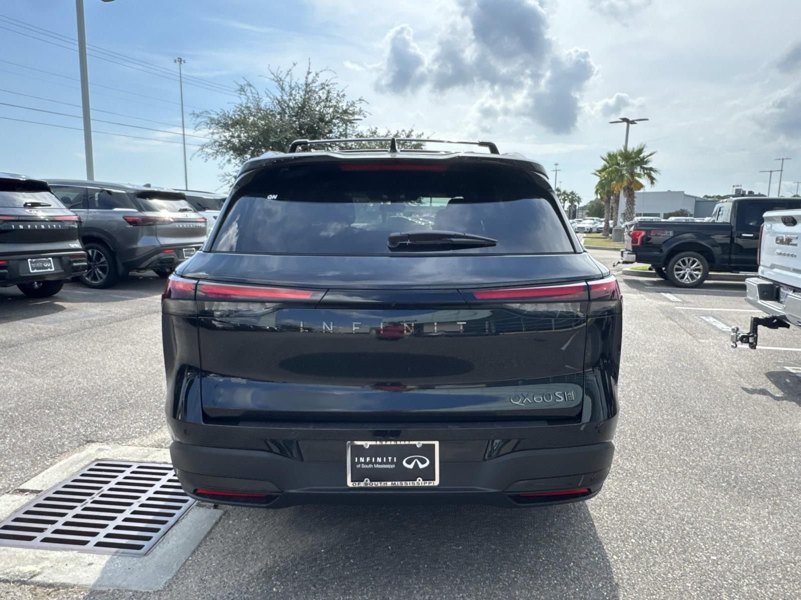 2026 INFINITI QX60 LUXE - Photo 6