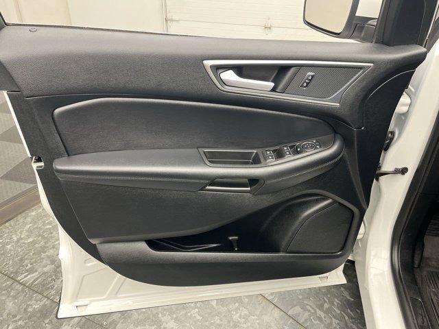 Used 2024 Star White Metallic Tri-Coat Ford SEL image 8