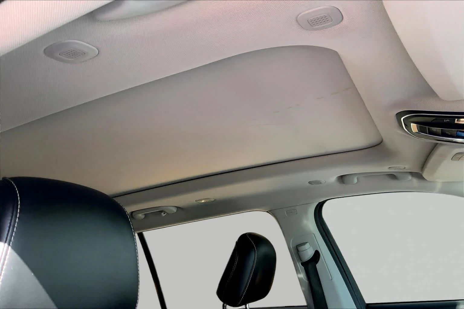 Used 2021 Bright White Clearcoat Jeep Limited image 13