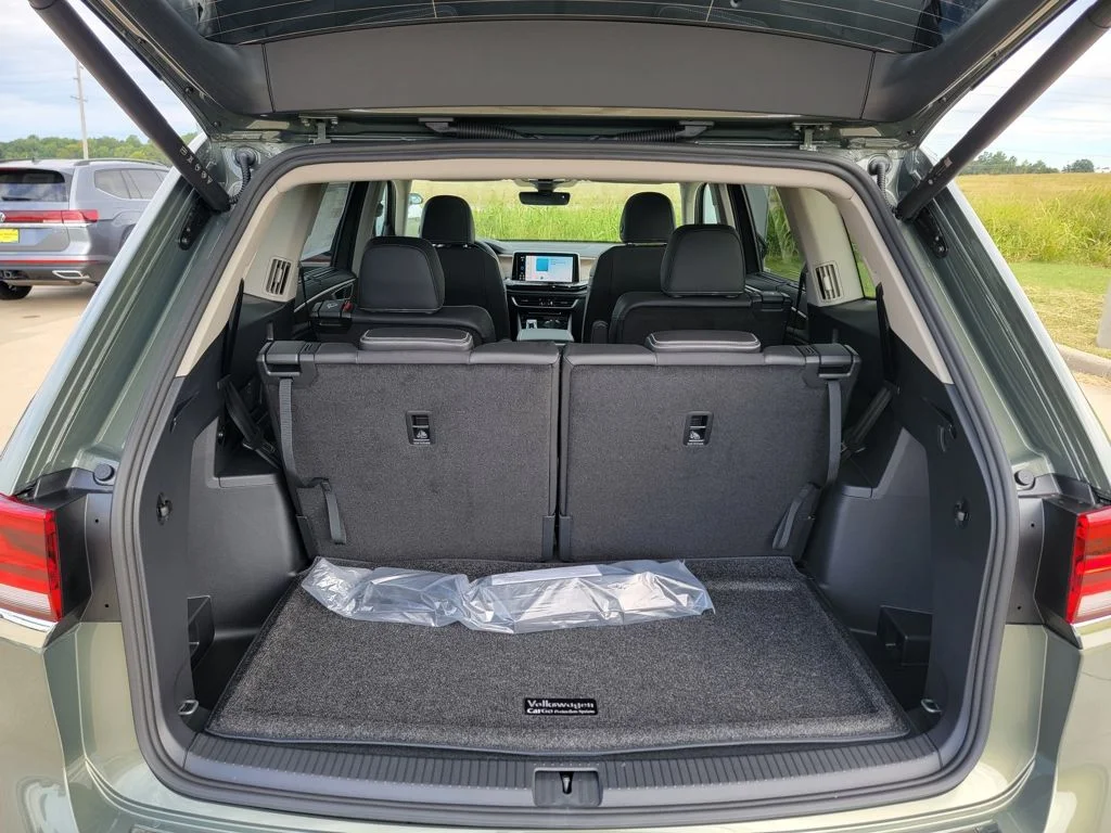 2026 Volkswagen Atlas SE w/Tech - Photo 21
