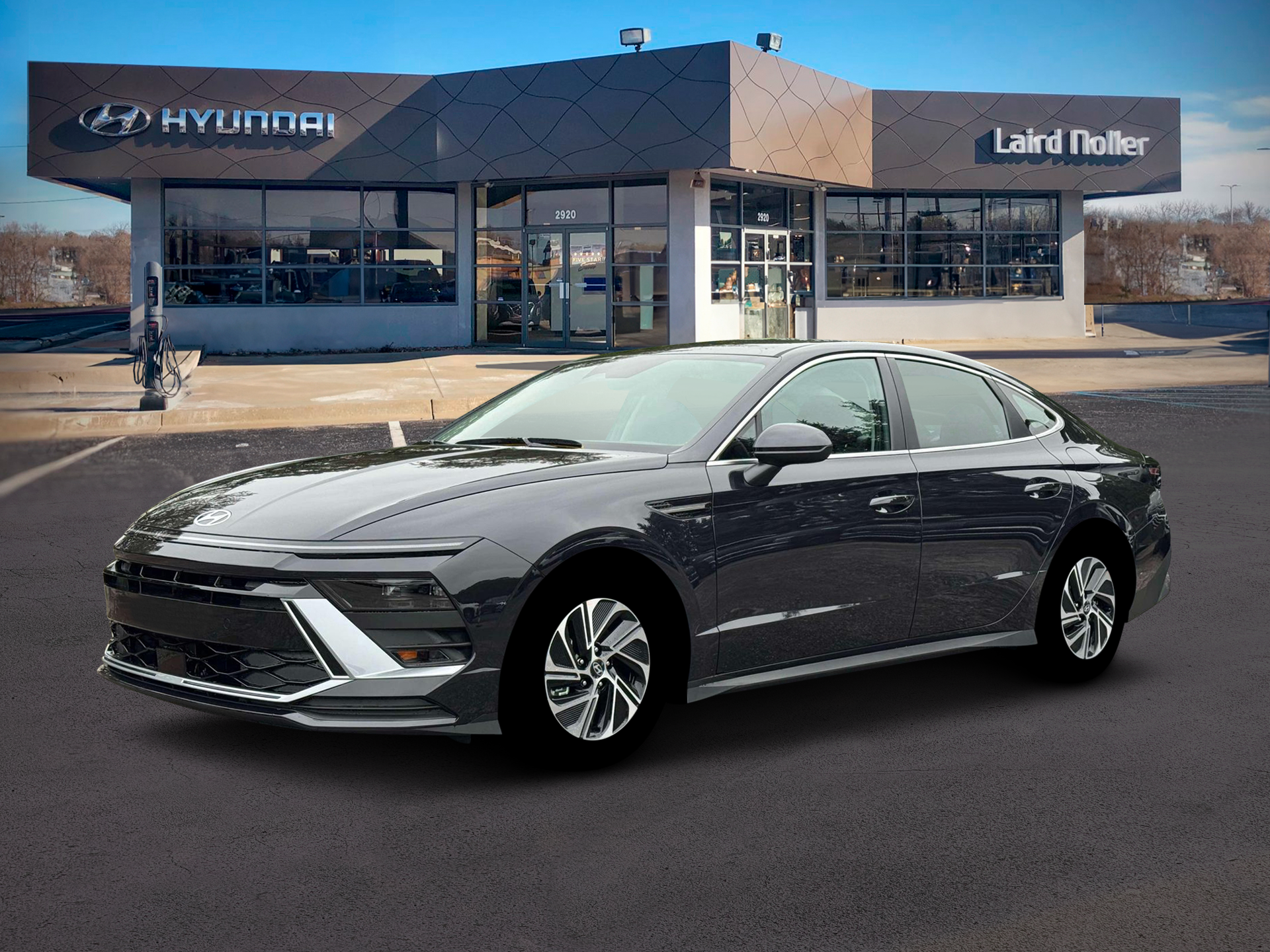 View vehicle photo 2