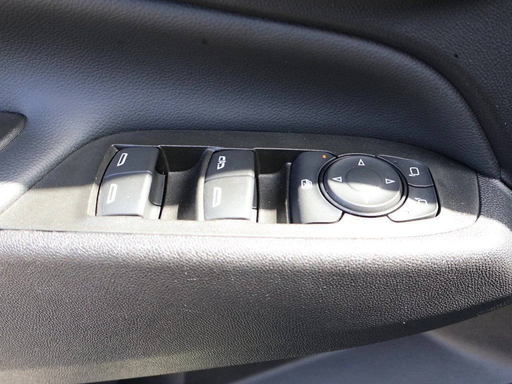 Used 2024 Gray Chevrolet LT image 39