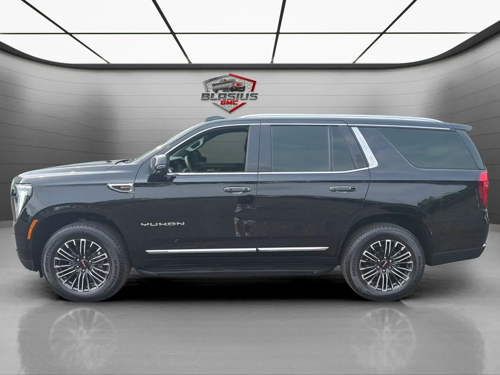 Used 2025 Black GMC Elevation image 2