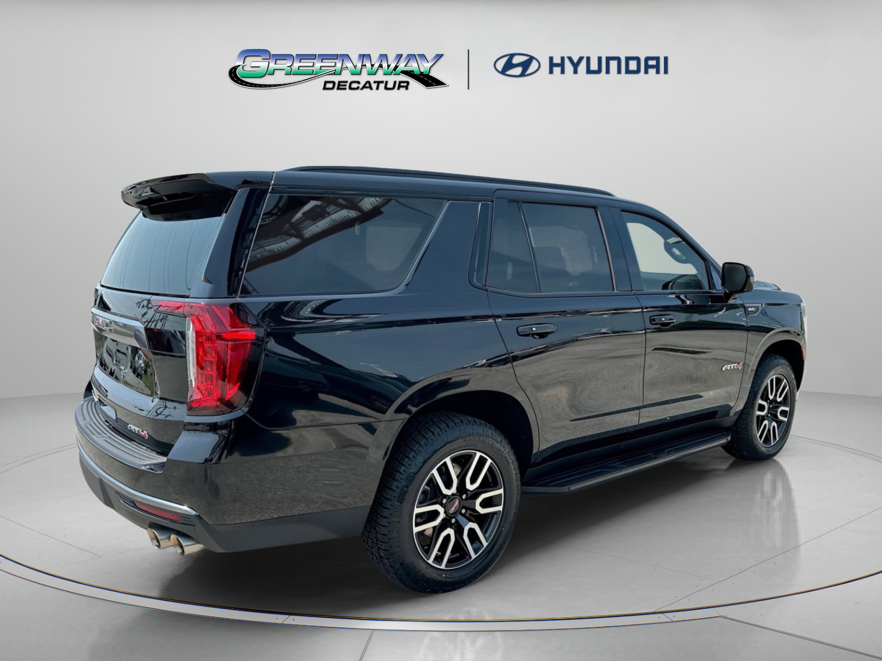 Used 2024 Onyx Black GMC AT4 image 8