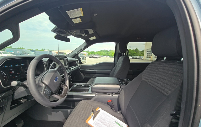 Used 2023 Blue Ford XL image 5