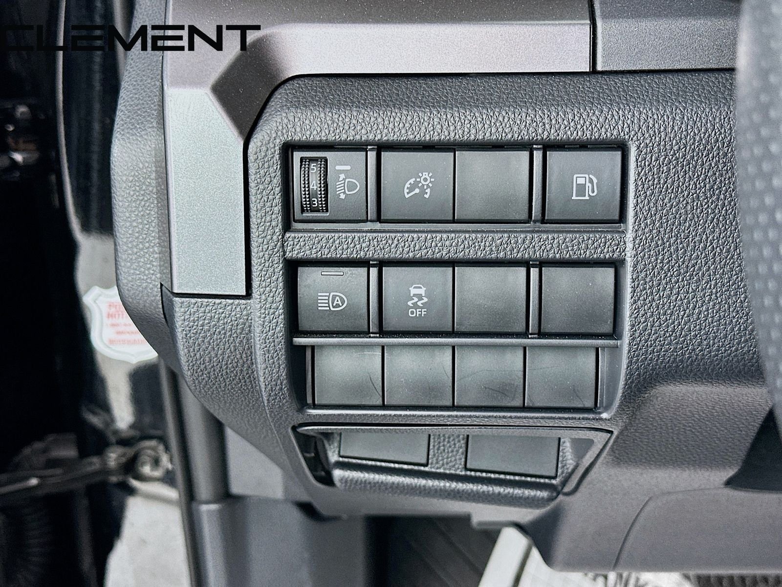 2025 Toyota 4Runner SR5 - Photo 13