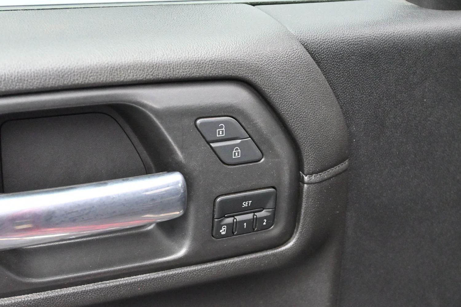 Used 2021 Cherry Red Tintcoat Chevrolet High Country image 10