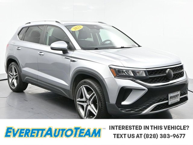 2023 Volkswagen Taos SE