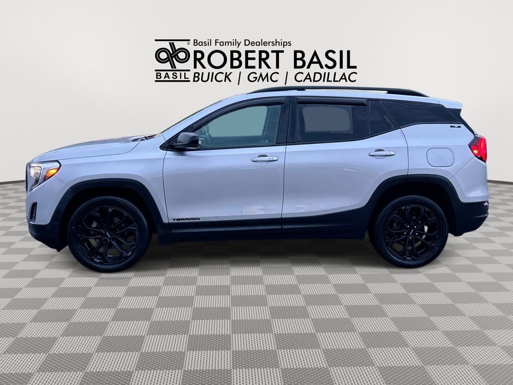 Used 2021 QUICKSILVER METALLIC GMC SLE image 5