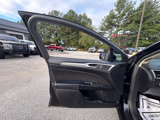 Used 2019 Agate Black Ford SE image 6