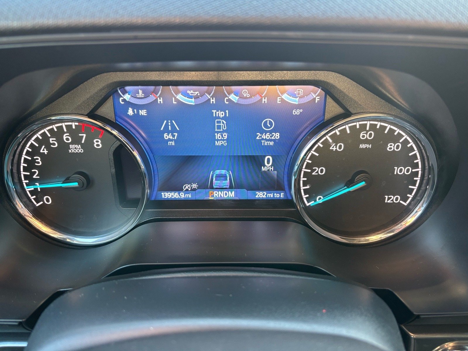 Used 2023 Iconic Silver Ford XLT image 23