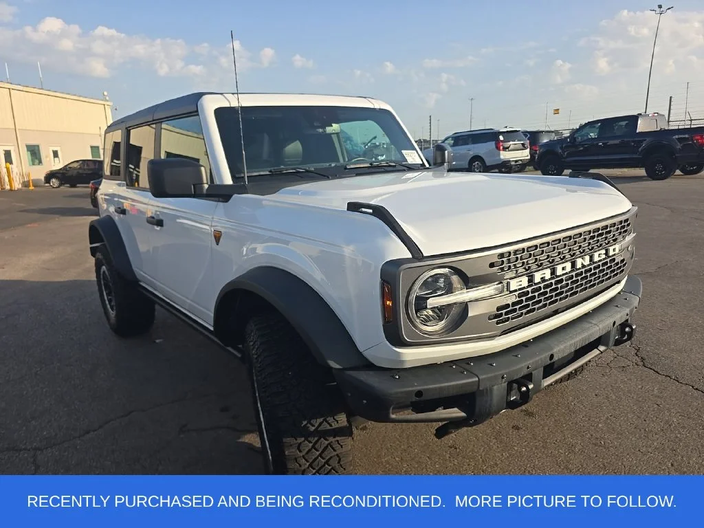 2024 Ford Bronco 4-Door Badlands