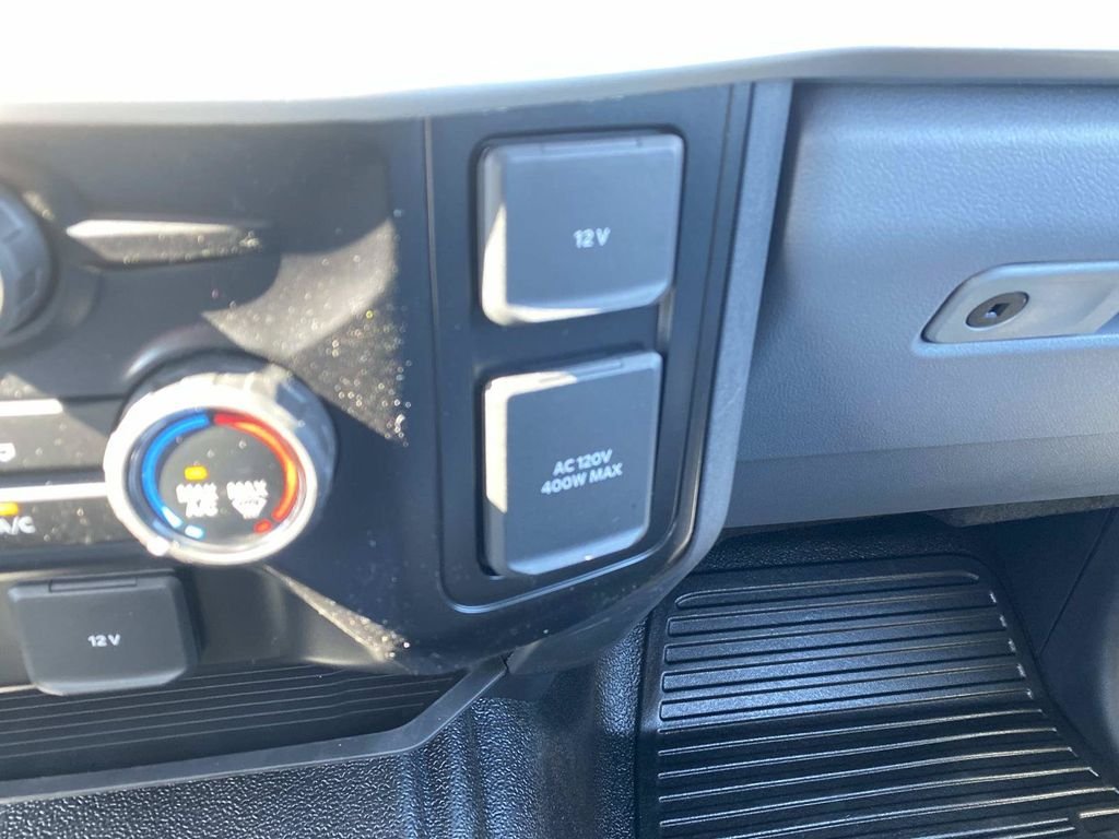 New 2026 White Ford F350 4X4 CRW CC image 17