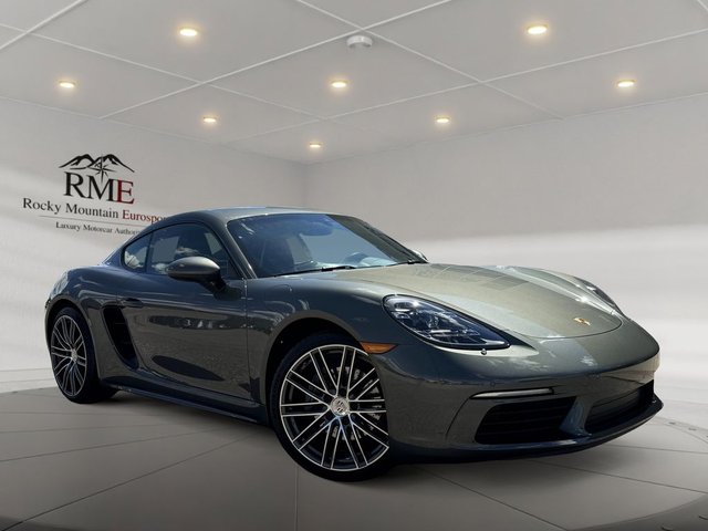 2022 Porsche 718 Cayman Base