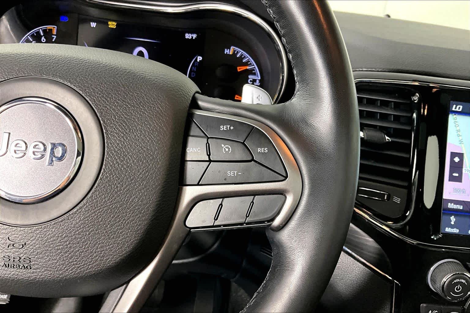 Used 2021 Diamond Black Crystal Pearlcoat Jeep Limited X image 24