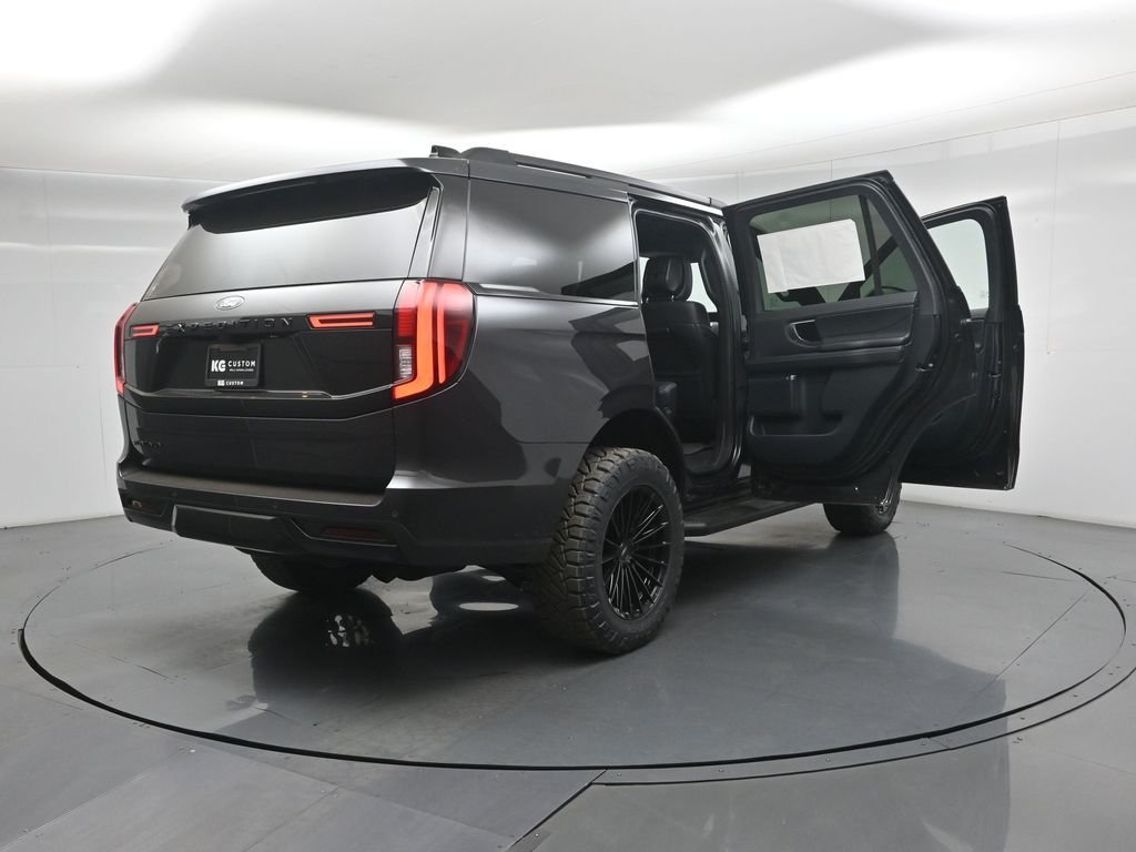 New 2026 Dark Matter Gray Metallic Ford Platinum image 5