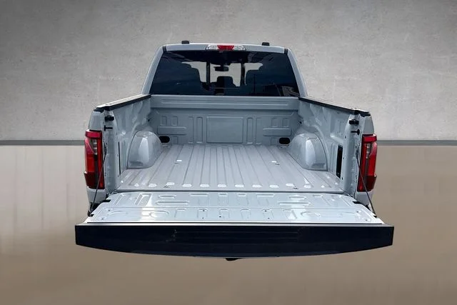 New 2026 White Ford XLT image 13