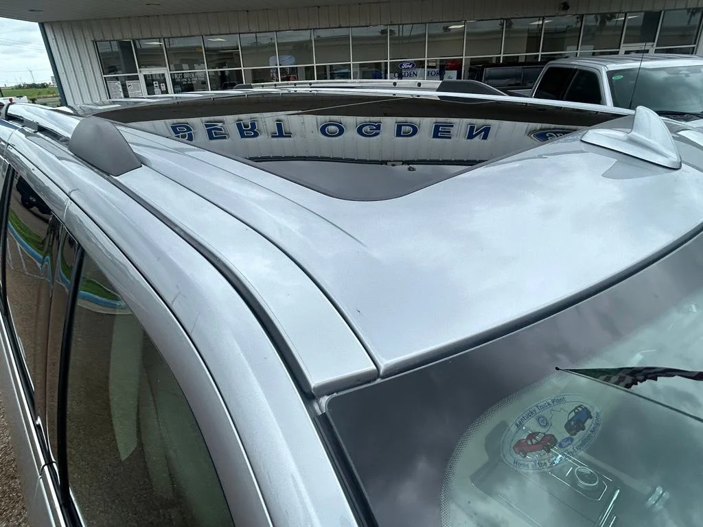 Used 2023 Silver Ford Limited image 7