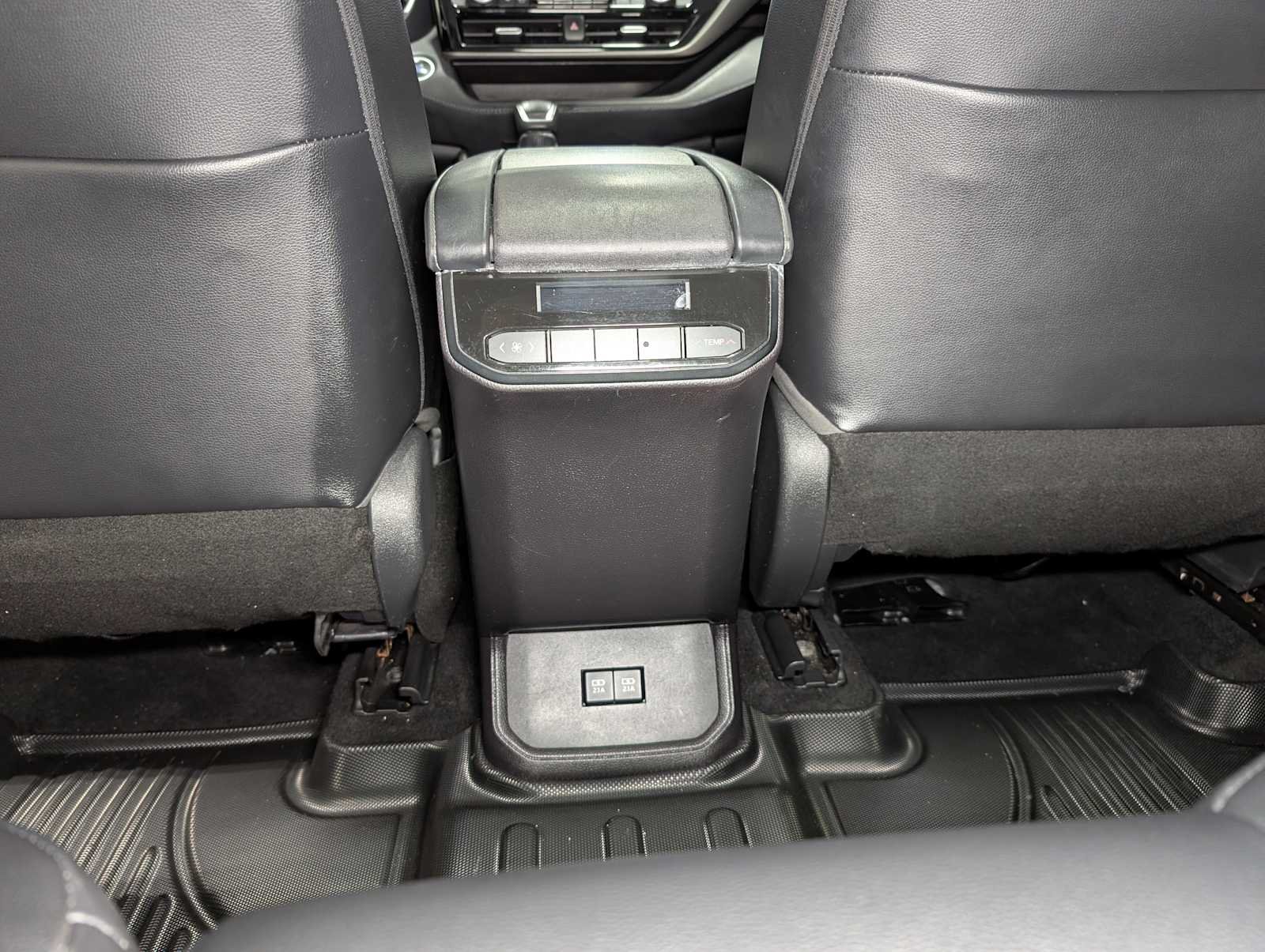 Used 2021 Magnetic Gray Metallic Toyota XLE image 23