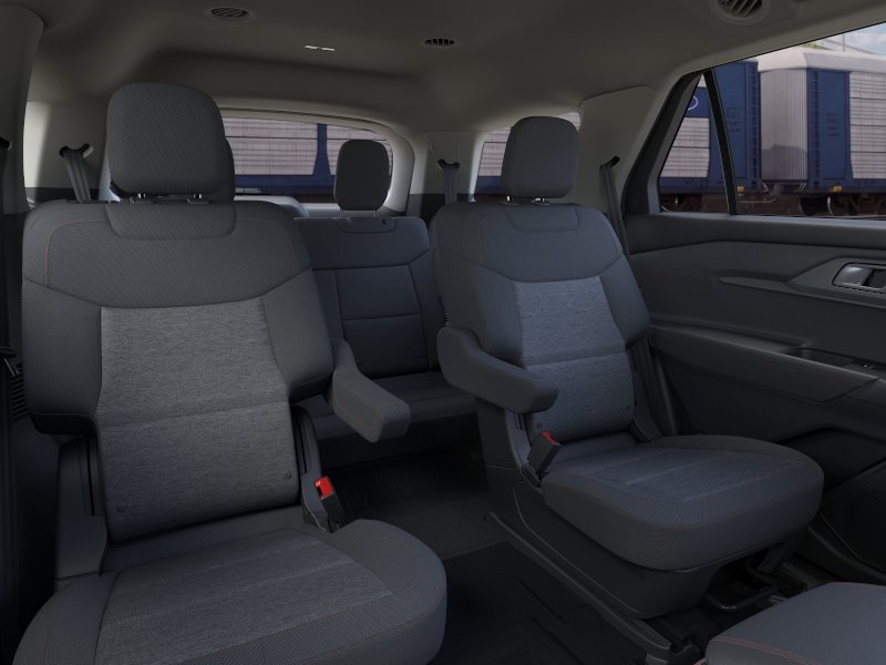 New 2026 Space White Metallic Ford Active image 34