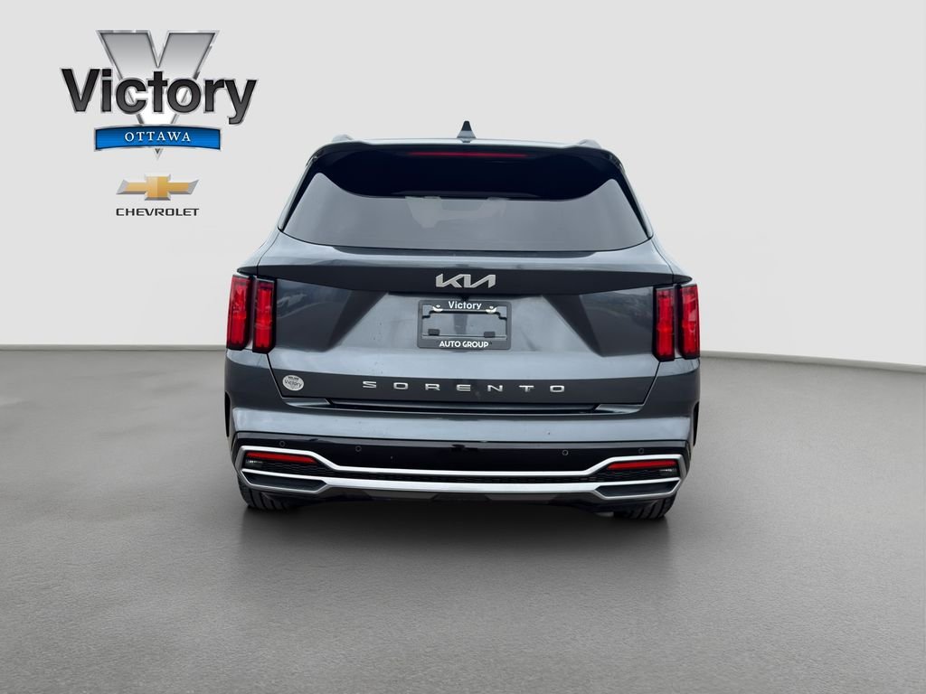 Used 2022 Gray Kia SX-Prestige image 5