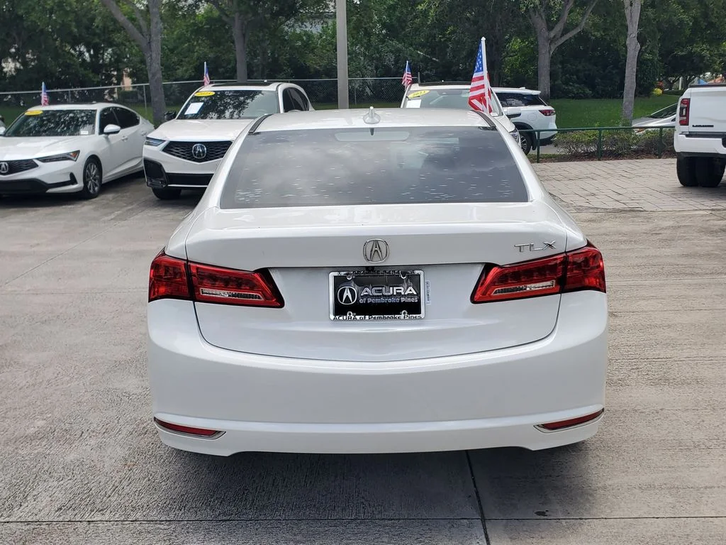Used 2020 White Acura 2.4L image 6