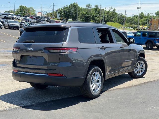 New 2026 Baltic Gray Metallic Clear-Coat Exterior Paint Jeep Laredo image 7
