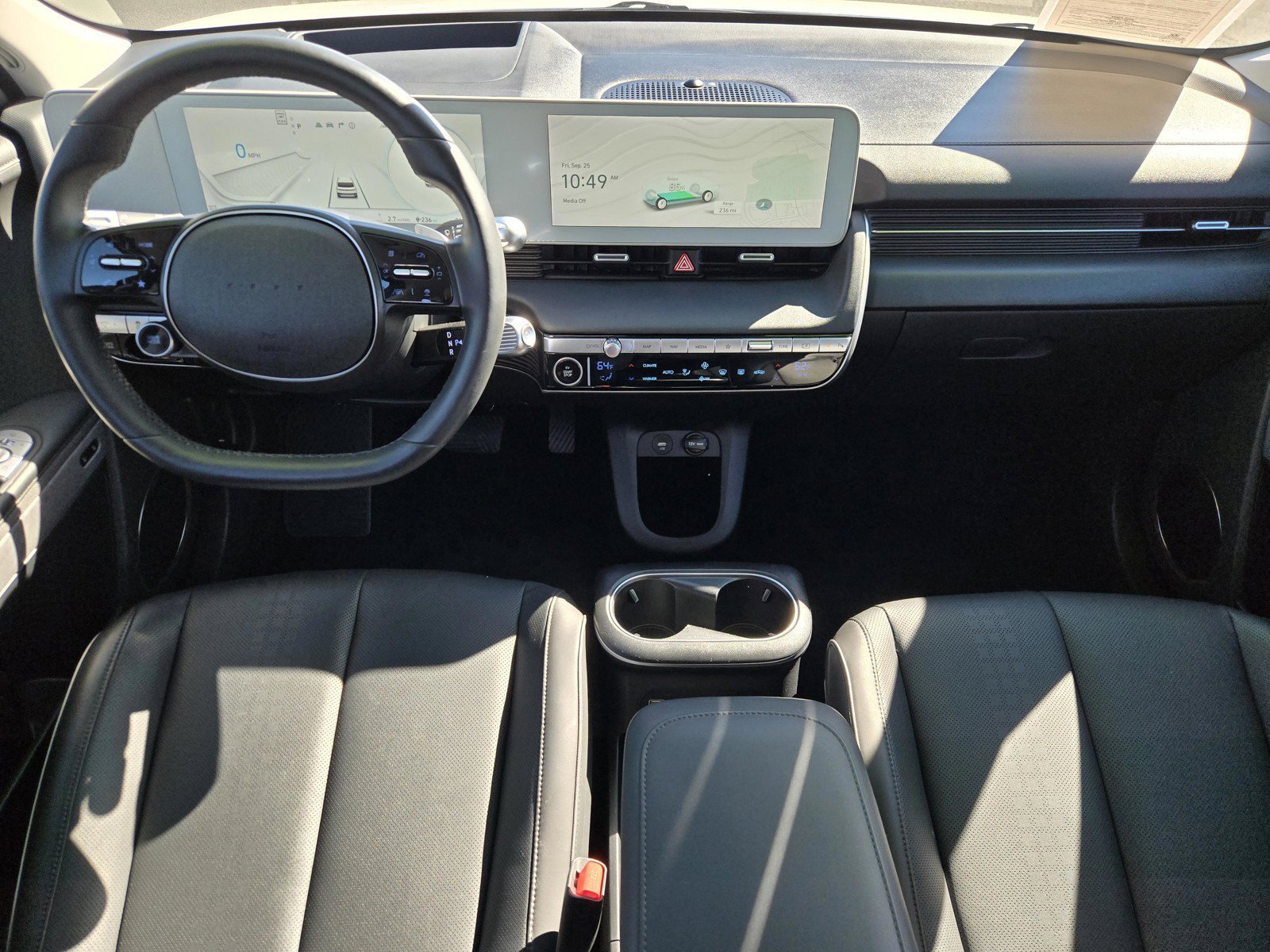 Certified Used 2023 Atlas White Hyundai Limited image 12