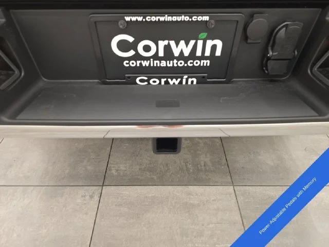 New 2026 Marsh Gray Ford Lariat® image 18