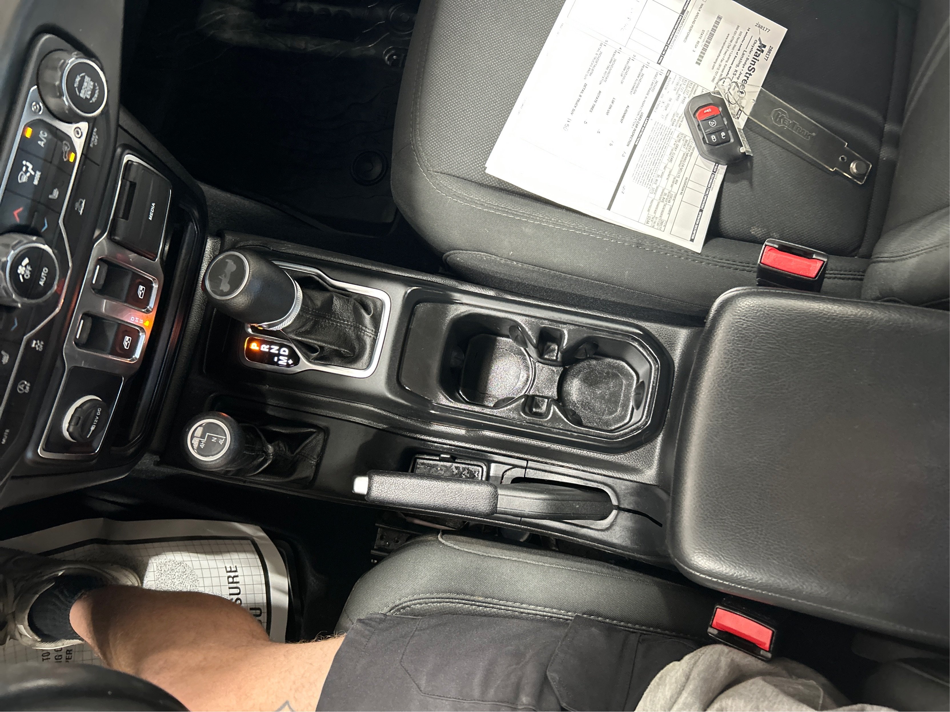 Used 2022 Gray Jeep Willys image 13
