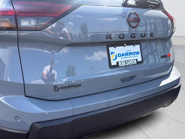 Used 2025 Gray Nissan Rock Creek image 30