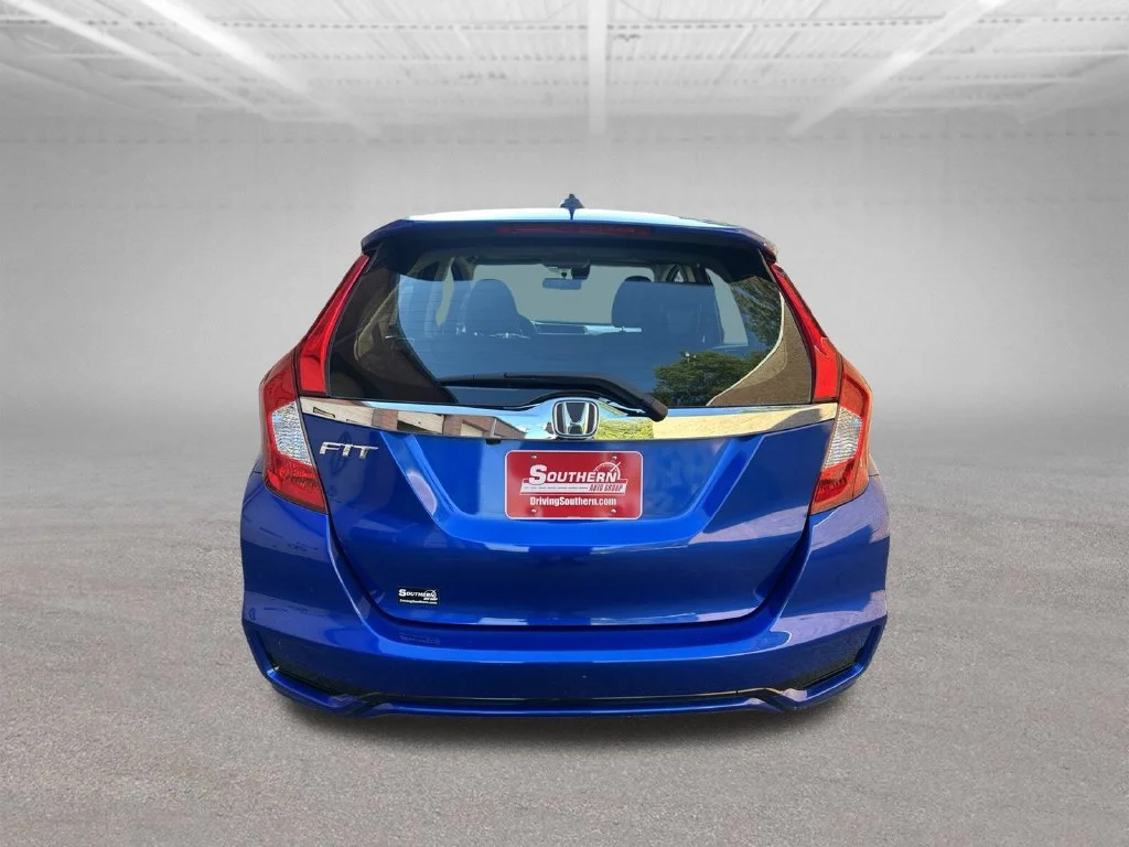 Used 2019 Blue Honda EX image 4