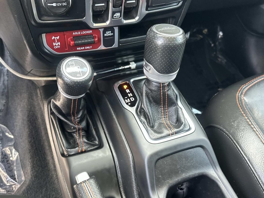 Used 2022 Gray Jeep Mojave image 23
