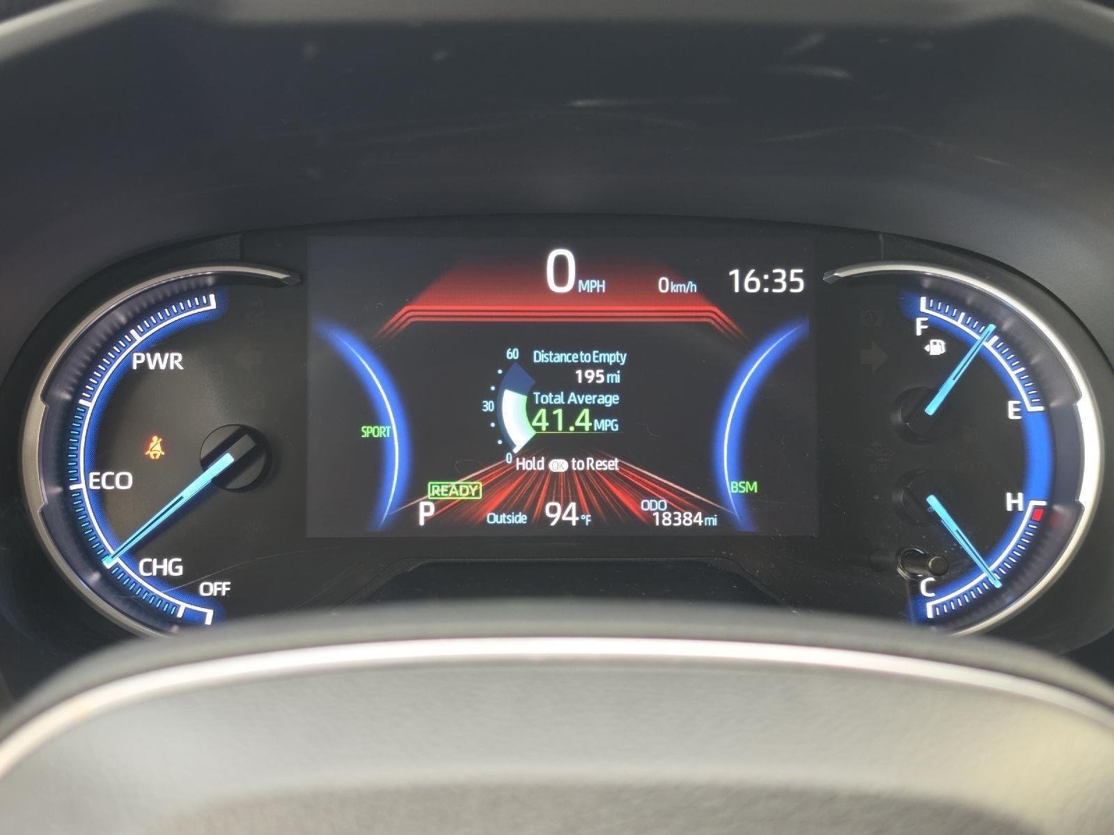 Used 2024 Wind Chill Pearl Toyota XLE Premium image 50