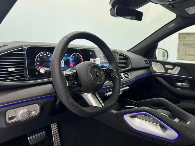 New 2026 Moonlight White Magno Mercedes-Benz GLS 450 image 38