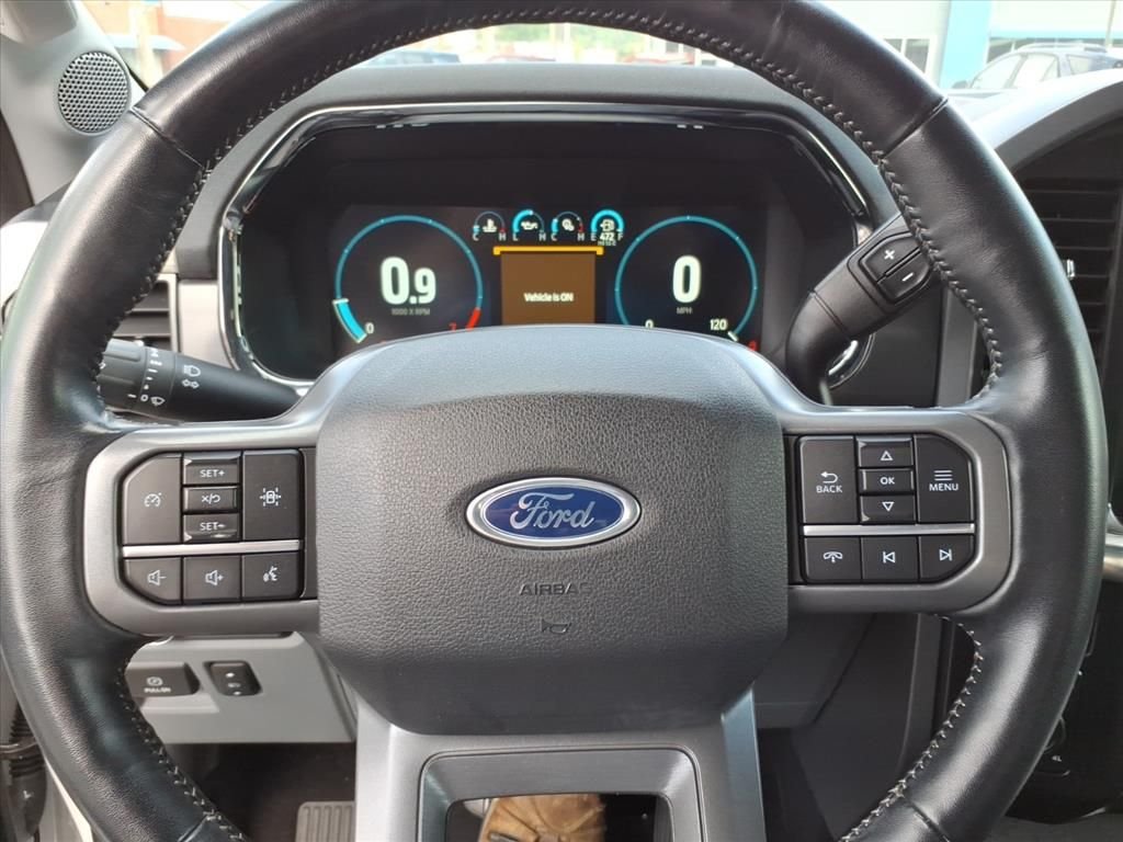 Used 2021 White Ford Lariat image 19