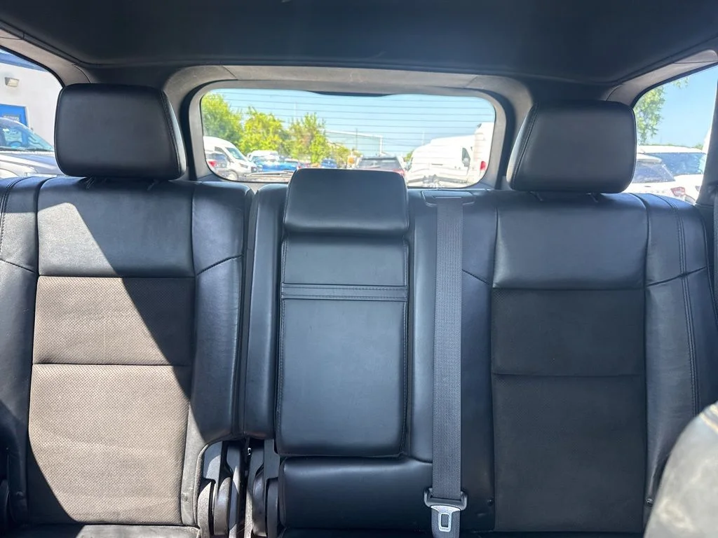 Certified Used 2019 Diamond Black Jeep Altitude image 26