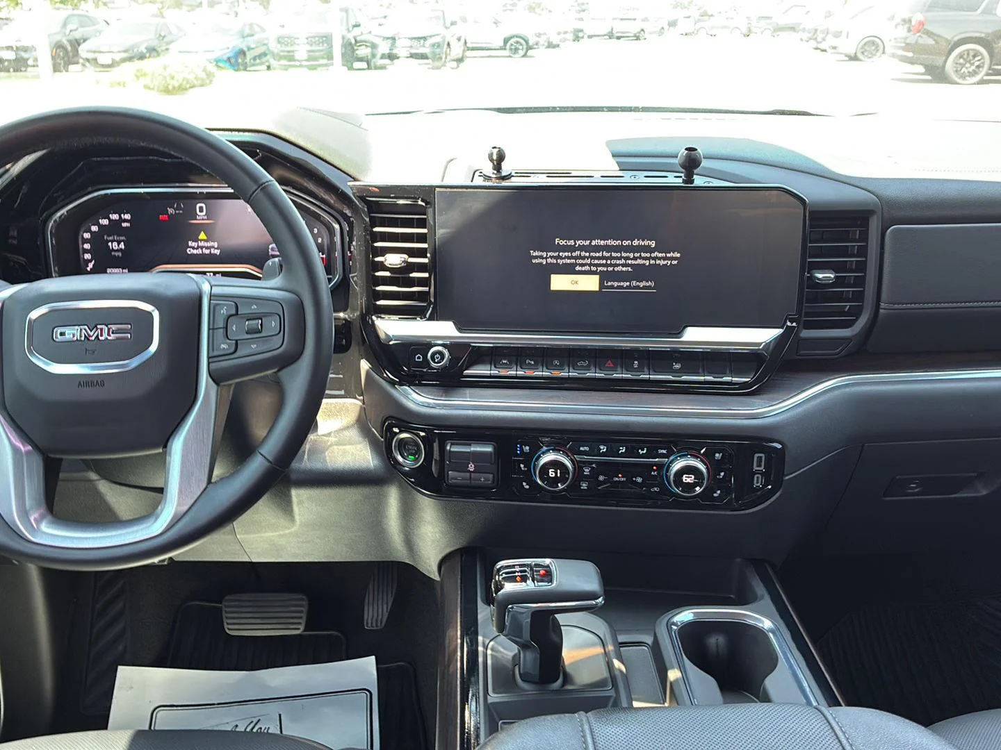 Used 2025 Onyx Black GMC SLT image 26