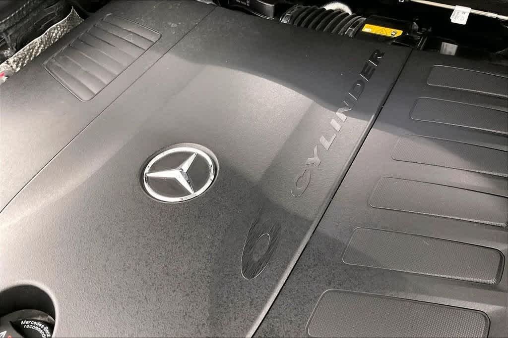 Certified Used 2026 Polar White Mercedes-Benz GLS 450 image 33