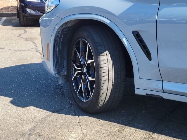 Used 2025 Gray BMW xDrive30i image 37