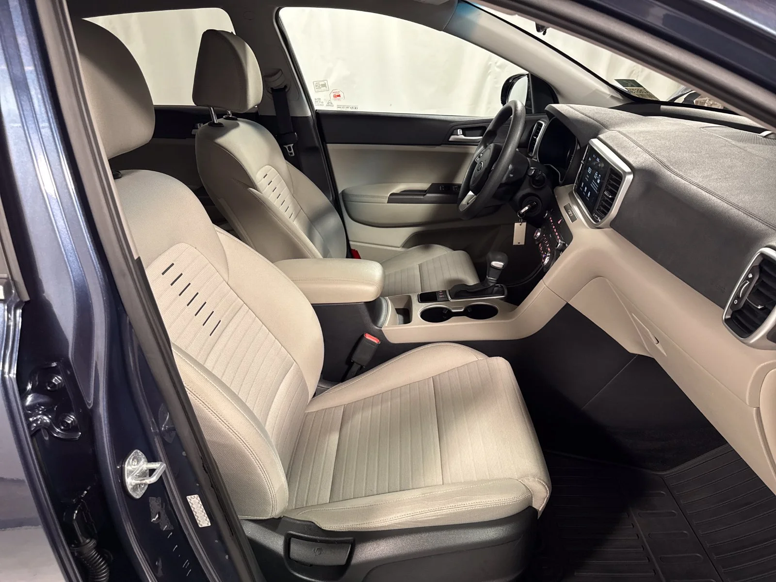 Used 2021 Pacific Blue Kia LX image 23