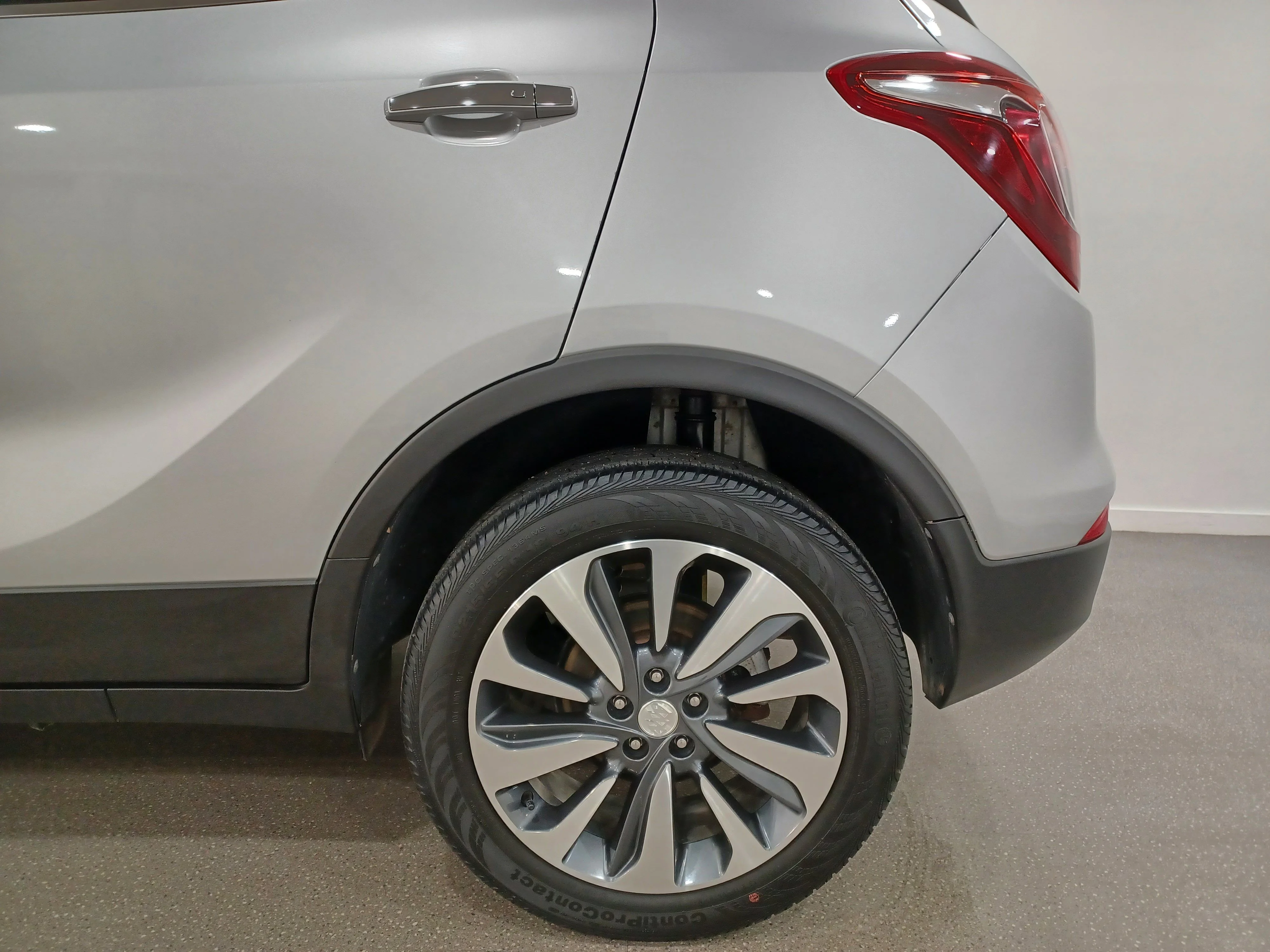 Certified Used 2021 Quicksilver Metallic Buick Preferred*Remote Start | Blind Spot Detection | Park Assist | Roof Rails image 19