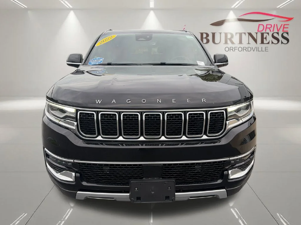 Used 2022 Black Jeep Series II image 3