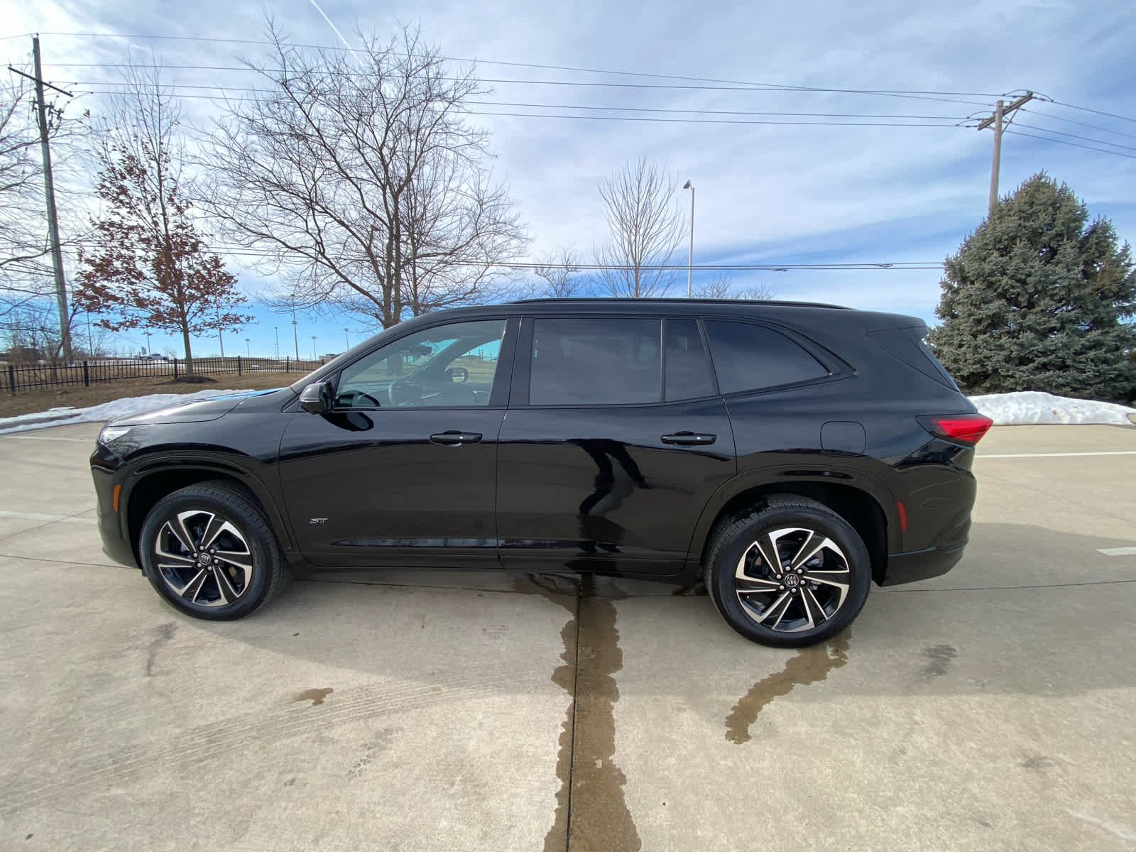 2026 Buick Enclave Sport Touring - Photo 9